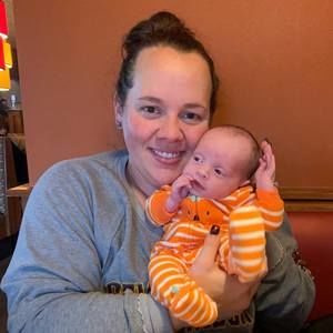 Meet your Posher, Danielle